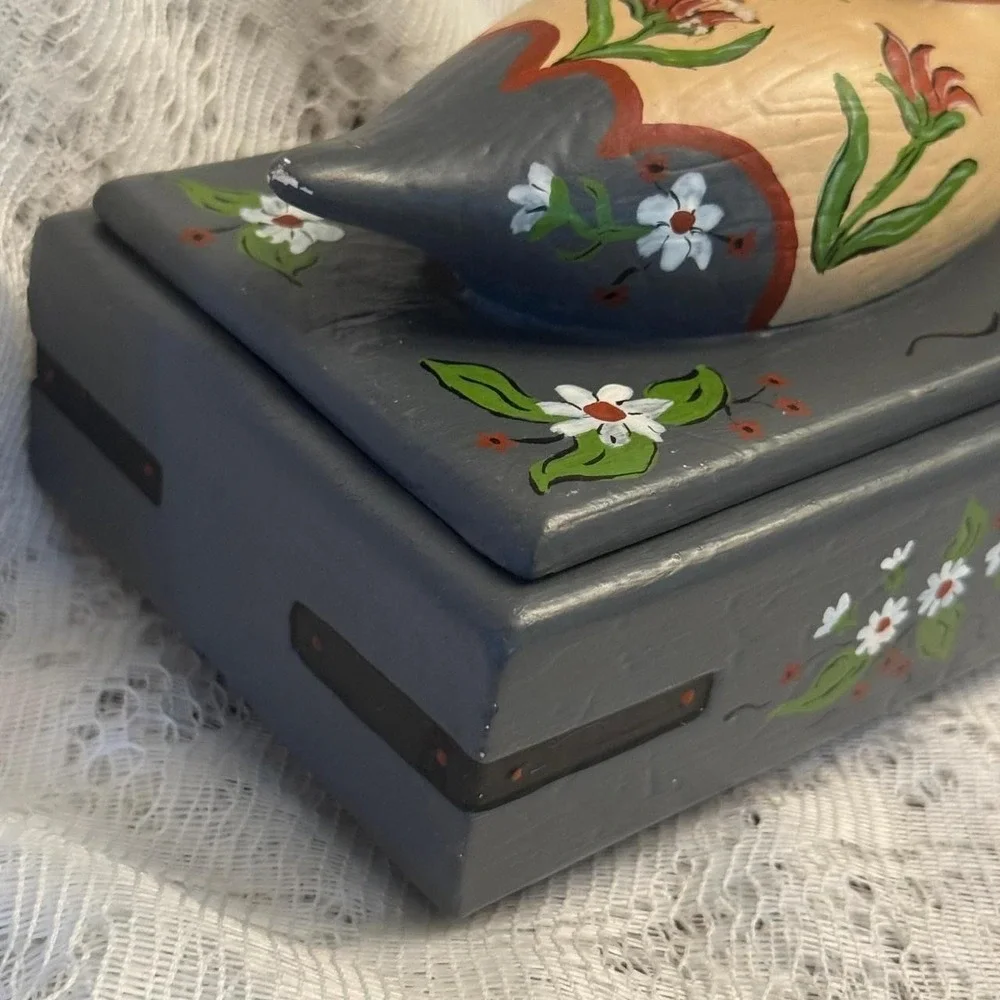 Hand Painted Ceramic‎ Duck Decoy Trinket Box Gray Floral Folk Art Jewelry Box